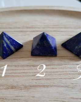 Pyramide en Lapis Lazuli AA