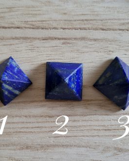 Pyramide en Lapis Lazuli AA