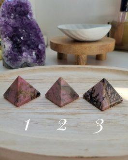 Pyramides en Rhodonite A+