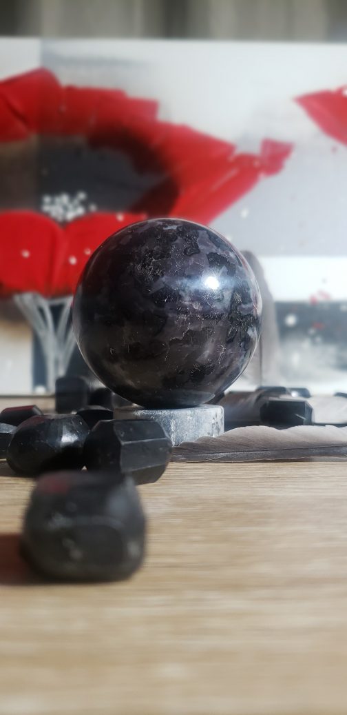 Sphère en Gabbro A+ – Image 4