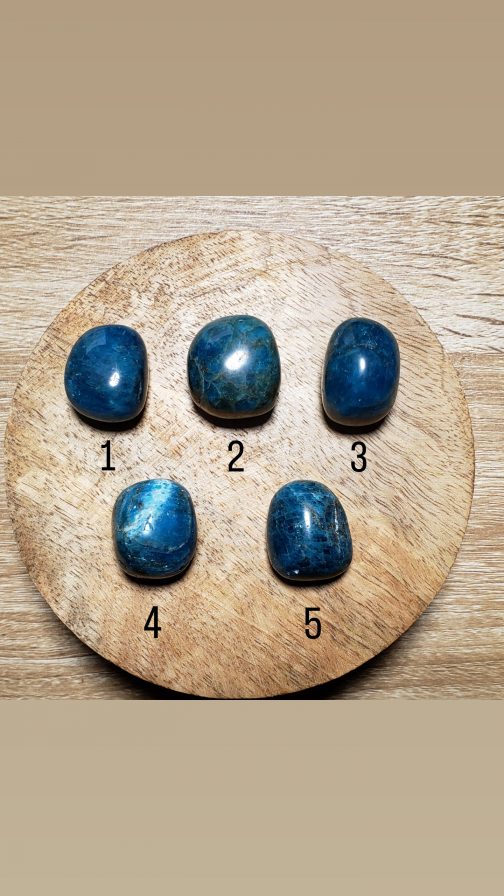 Pierres roulées en Apatite bleue AA – Image 2