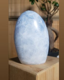 Forme libre en Calcite Bleue AA