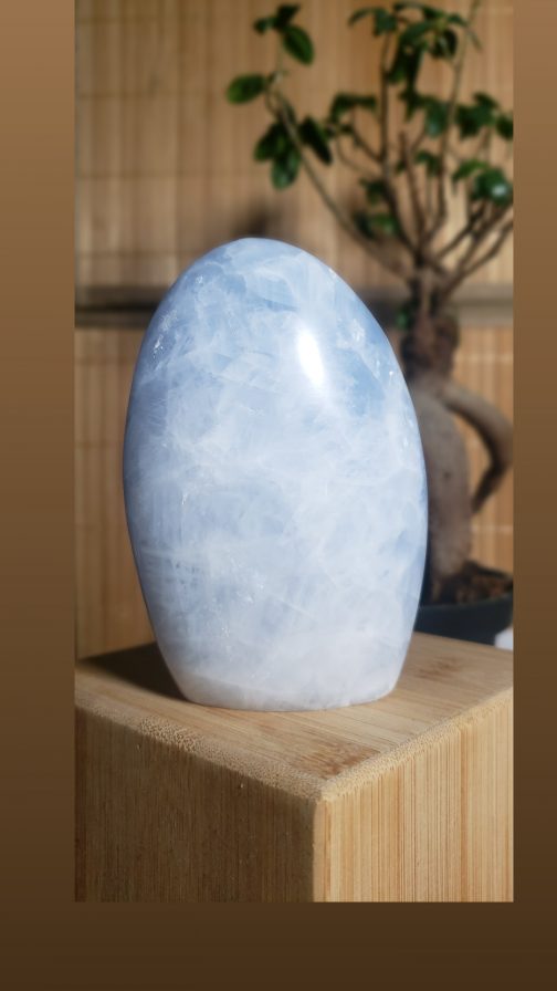 Forme libre en Calcite Bleue AA – Image 2