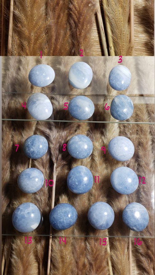 Galets en Calcite Bleue AA – Image 2