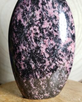 Forme Libre en Rhodonite A+