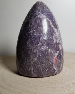 Forme libre en Lépidolite AA
