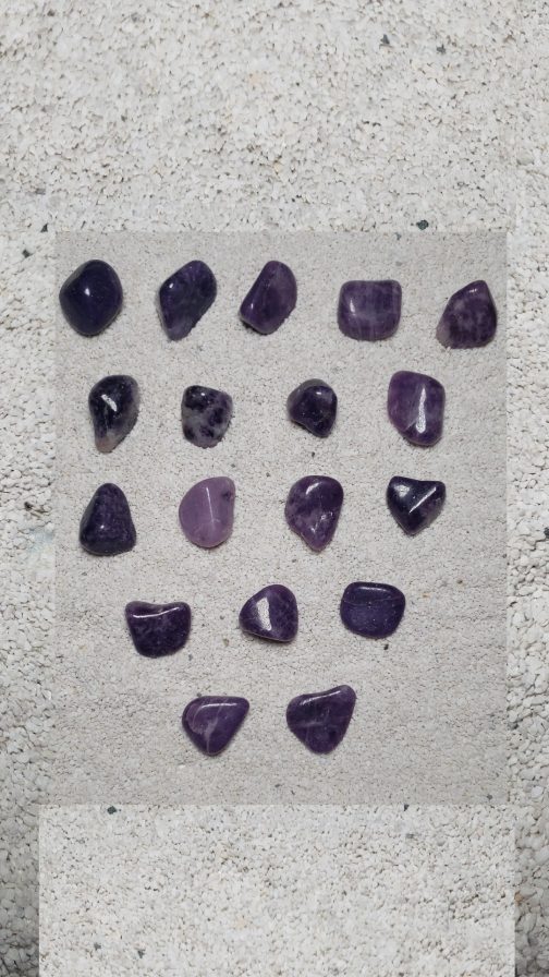 Pierres roulées en Lépidolite AA