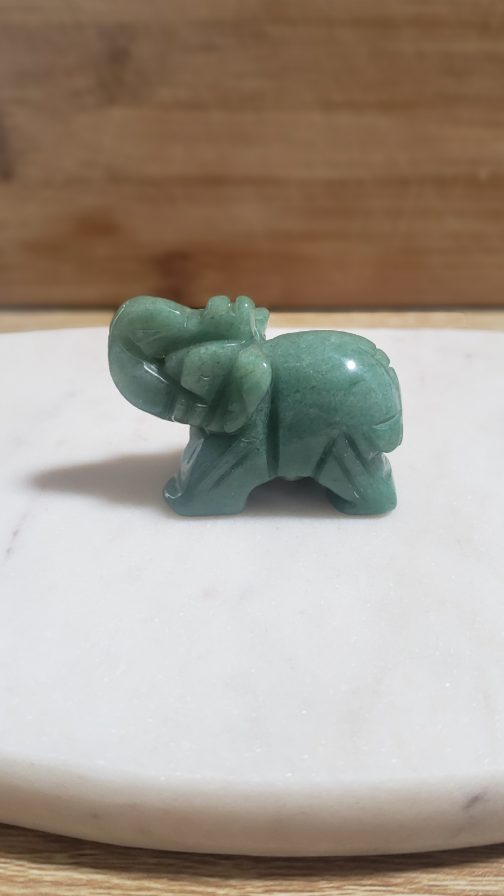 Eléphant en Aventurine verte A+