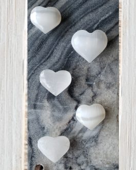 Galets Coeur en Sélénite  A+
