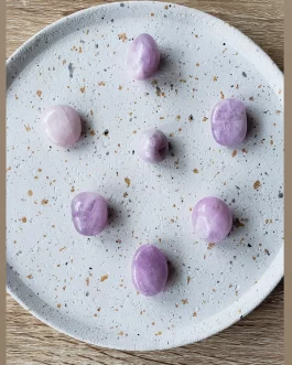 Pierres Roulées en Kunzite AA