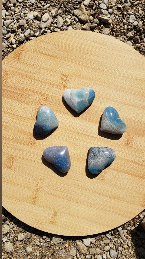 Galets Coeur en Trolléite AA